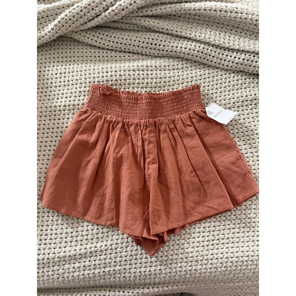 Maroon Burnt Red Flowy Shorts Medium New